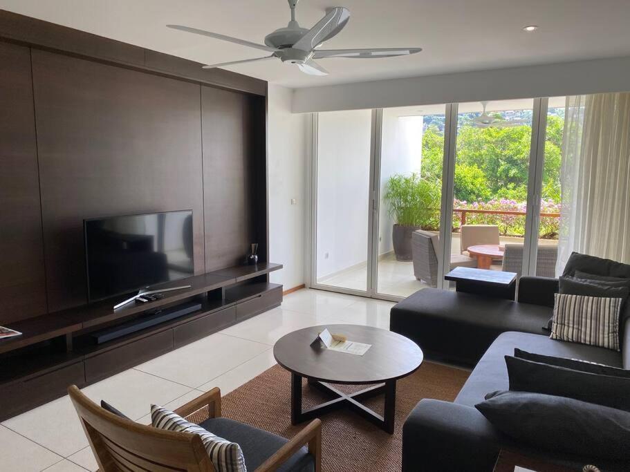 Beachfront 2 Bedroom Luxury Condo Chava Surin エクステリア 写真